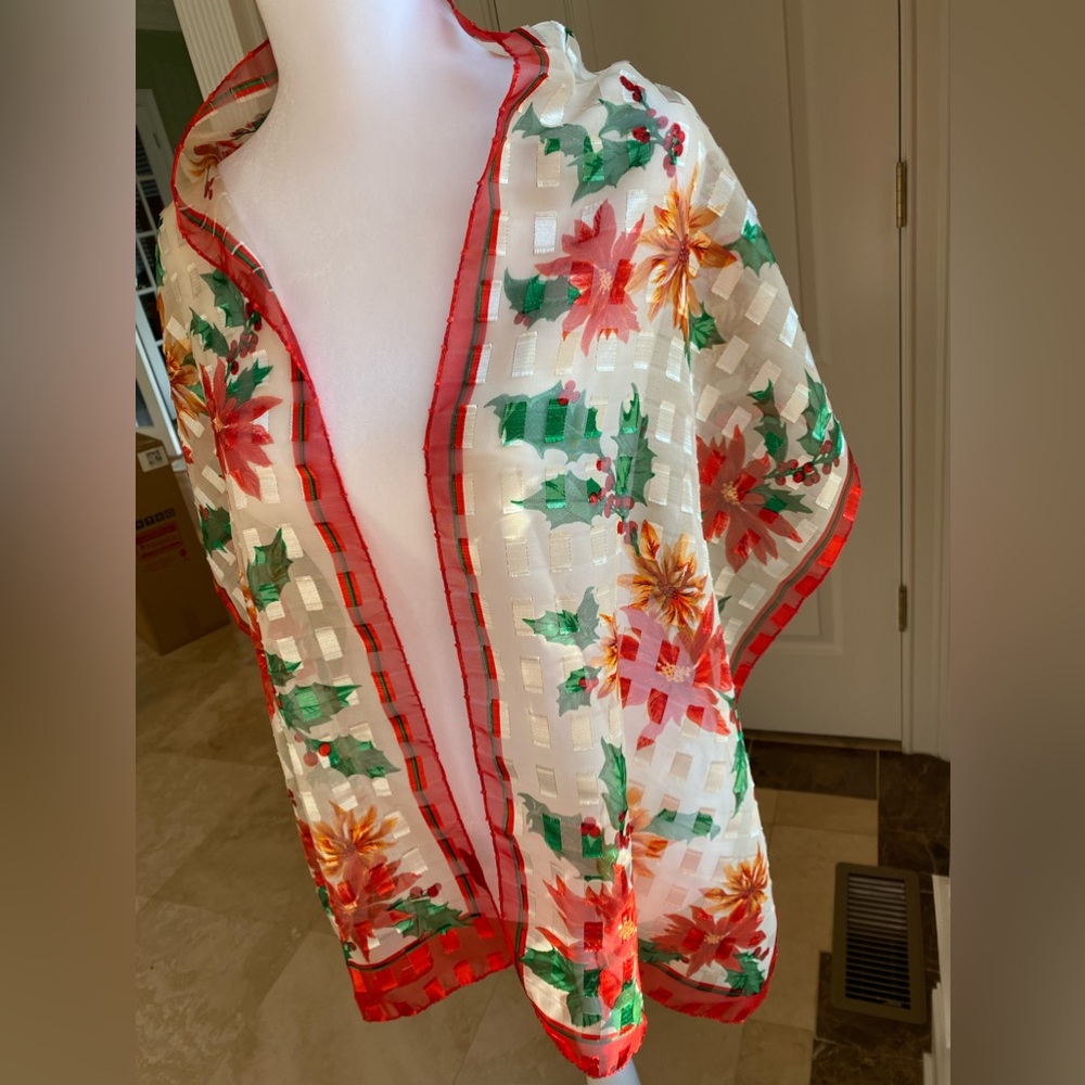 NWOT Vintage Holiday Scarf - Picture 3 of 11